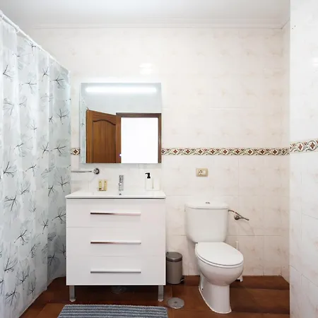 Buho Cristianos Apartman