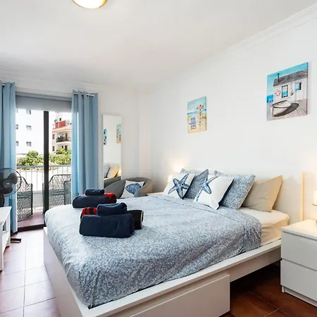 Buho Cristianos Apartman