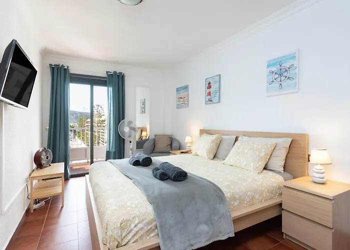 Buho Cristianos Apartament *